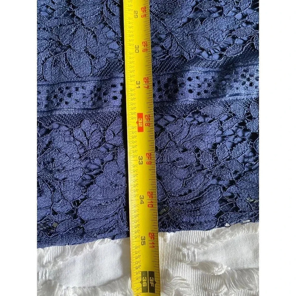 Eliza J Dress Women’s 6 Bell Sleeve Navy Blue Lace - Picture 7 of 8